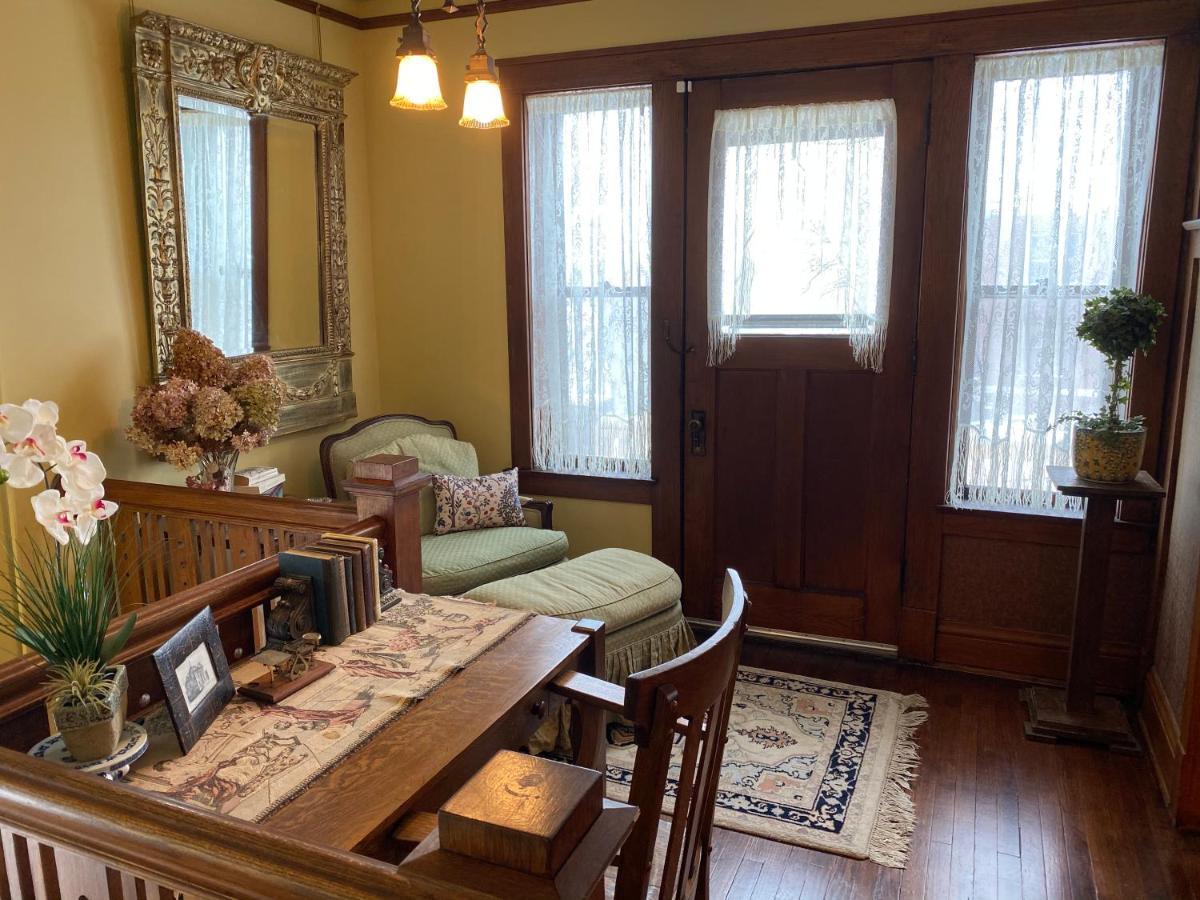 The Edmond An 1887 Arts & Crafts Gem Apartment Saint Joseph Exterior foto