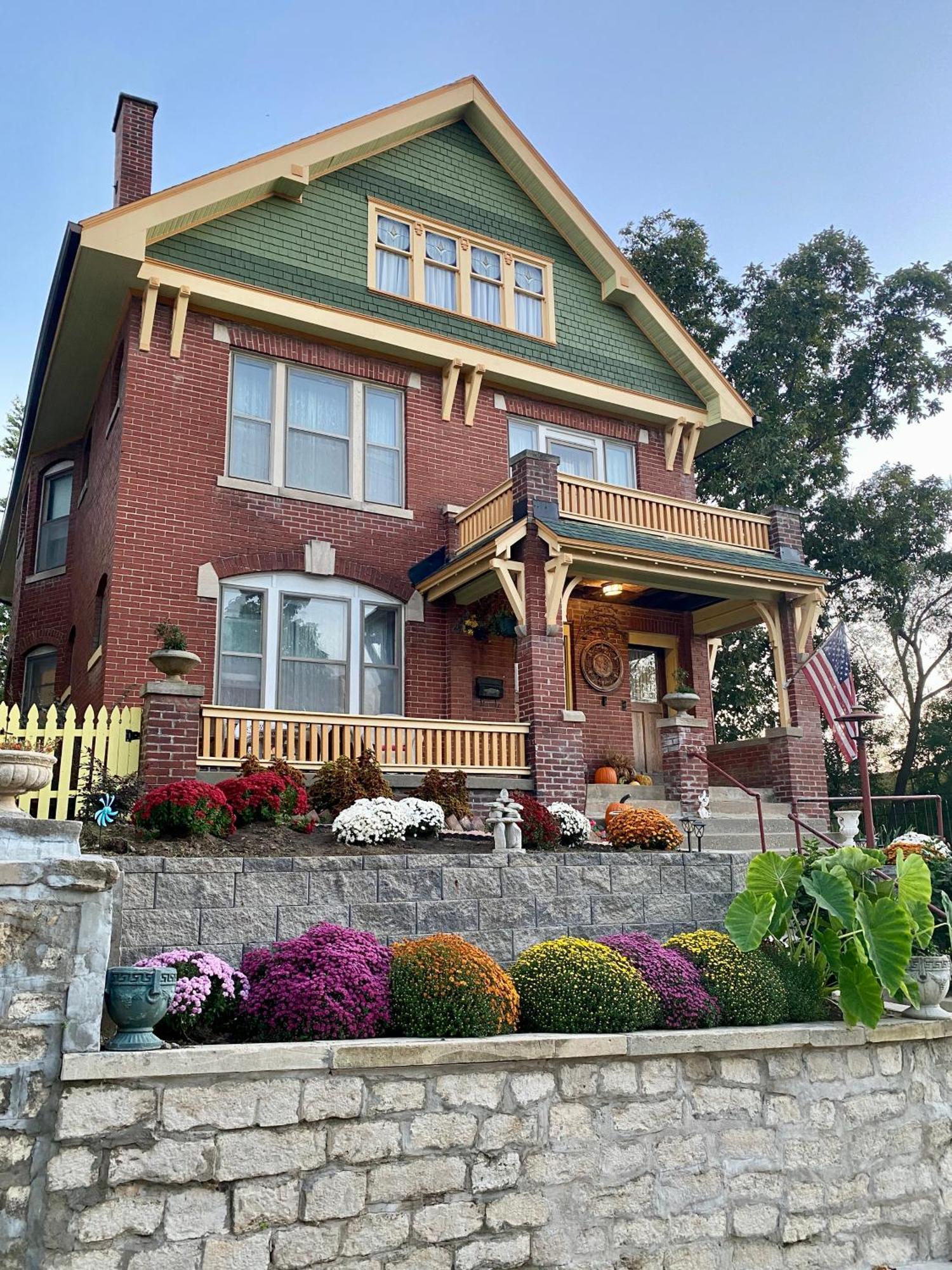 The Edmond An 1887 Arts & Crafts Gem Apartment Saint Joseph Exterior foto